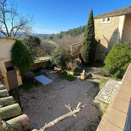 Casa vacanze In Mas Uzes Zwembad En Grote Tuin *