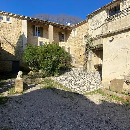 Casa vacanze In Mas Uzes Zwembad En Grote Tuin