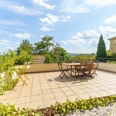 Prázdninový dům In Mas Uzes Zwembad En Grote Tuin