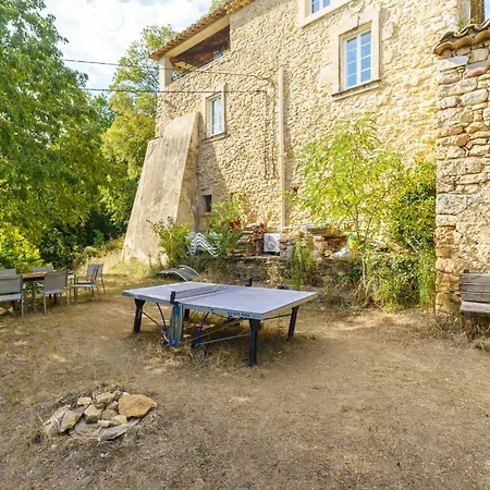 In Mas Uzes Zwembad En Grote Tuin Tresques